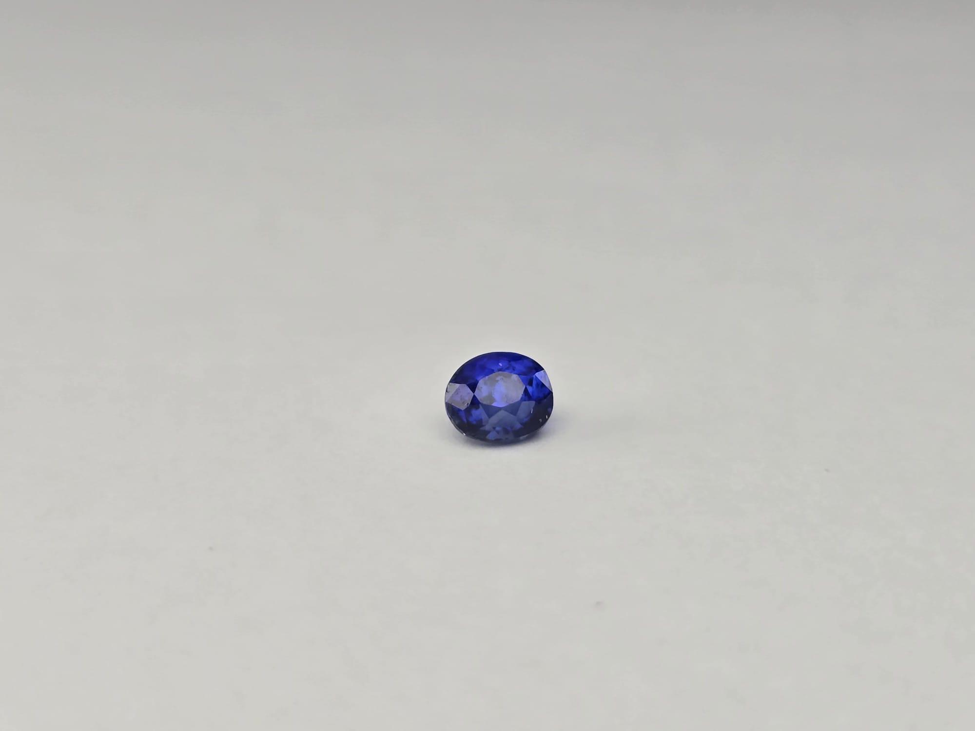 Royal Blue Sapphire 0.5 ct